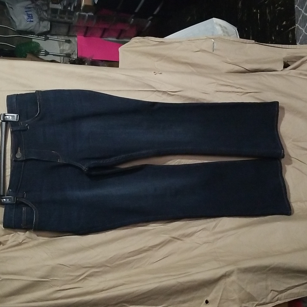 Women's EUC Flare leg jeans size 14